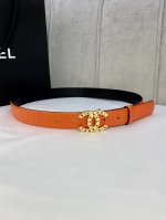 宽度3.0Cm Chanel 香奈儿 进口柔软小牛皮金 银色花纹金属精品钢扣。
