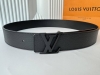 Lois Vuitton 路易威登 男士腰带 原厂荔枝纹 黑色小牛皮平纹底，真空电镀钯金光面扣，双面可用 简约时尚 奢华有内涵 值得拥有！宽度4.0Cm
