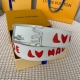 寬40Mm 同步新款！Lv Shape雙面腰帶以全新togo荔枝紋小牛皮 壓花絲印而成的藍色大logo圖案 搭配亮光lv Shape搭扣 外形時尚.正裝和便裝皆