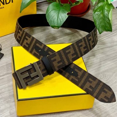 特 Fendl 芬迪 专柜同款 宽3.8Cm 原版定制布料 单环皮带钢扣 Ff图案布料材质 黑色皮革内衬 单钉镀钯金属配件 时尚潮流 经典系列