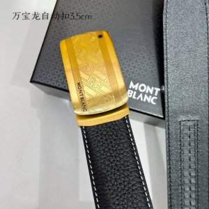 特 品牌： 万宝龙 新款进口小牛皮，手感细腻柔软。搭配纯钢自动精品钢扣，宽度：3.5Cm