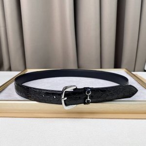 gucci、马衔扣腰带，女士鳄鱼纹，3Cm