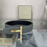 特 汤姆福特最新网红爆款双面头层牛皮专柜同步3.8宽新款上市了，原版牛皮，搭配铜扣，优雅，大方用的方便。谢谢你转载。