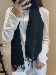 Loro Piana 贸易公司尾单，极品山羊绒围巾披肩 送人自留都太高大上了重磅上新，爆款爆款，渠道极品硬货～出口意大利直供尾单到手数量极少，客供面料 %羊绒，