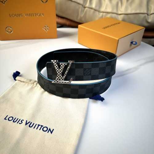 特 L0Uis Vuitt0N 今季新品 驢家原單腰帶 寬度40毫米 定制帆布面內襯進口小牛皮底壓格子紋 全新開模精鋼五金搭扣 雙面用 經久耐用 百搭款