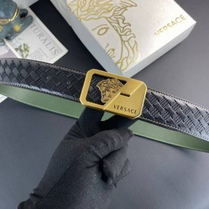 范思哲 特种皮腰带系列 ，原厂五金精品不锈钢扣，手感柔软舒适 宽3.8Cm。 DDD