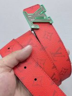 Lv.路易威登 全套包装 宽度 40Mm宽度 正品一体铸造五金钢扣 原厂皮料 双面原厂定制进口面料 可送礼自用不错选择