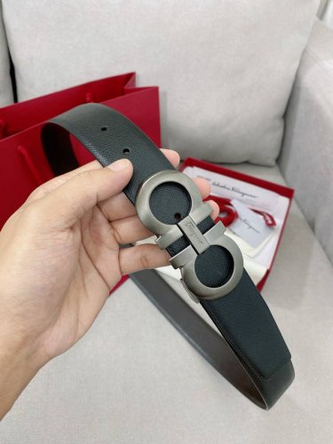 特 Ferragamo 官网同步更新，代购原单腰带，进口头层牛皮搭配真空电镀精品扣支持NFC防伪验证，时尚百搭，宽度3.5cm.