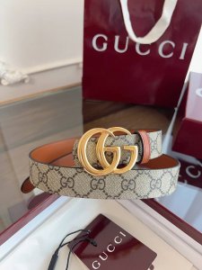 女款古驰腰带 全套包装 绝美Gucci G女式新款腰帶 專櫃同步 寬3.0厘米 帶身帆布拼進口小牛皮 精緻真空電鍍双G型鋼扣 雙面可用