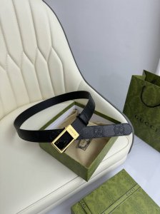 特 Gucci，原厂精密电渡扣头，意大利原厂皮，宽3.5Cm，代购级。