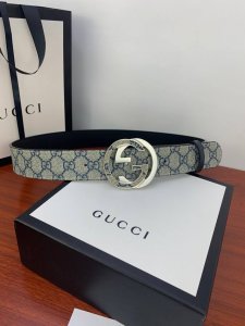 宽度4.0 Cm Gucci Supreme高级人造帆布腰带配以Interlocking G嵌入本色帆布带钢扣 黑色 蓝色Gg Supreme高级人造帆布，配以