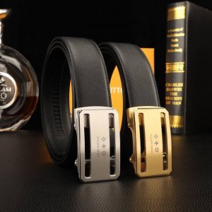 特 路易威登自动秘原单高端品质专柜官网同步宽度3.8精美自动钢扣头意大利进口头层手掌纹小牛皮纹理清晰真实感超强打造全新的视觉3D郊果高档客户入手送礼自用佳品 长