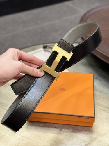 特 原版双面用 原厂荔枝纹 H 5382 Belt Buckle & Reversible Leather Stra Mm