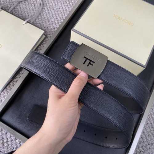 Tom Ford 汤姆福特。新品高端双面小牛皮，简约商务男士腰带，4.0Cm宽，双面使用，配原版包装