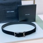 特P200 Saint Laurent 23圣罗兰女士腰带皮带 Cassandre仿鹿绒 皮方扣 、原厂精密电渡扣头，意大利原厂皮，宽3.0代购级。