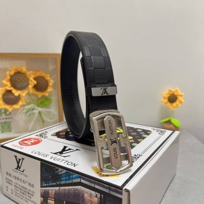 品名：Lv..路易..威登自动带 材质：原单牛皮腰带 百分百头层牛皮腰带保证真皮，24K纯钢扣，专柜原单品质、做工精细，时尚大牌，送人自用首选