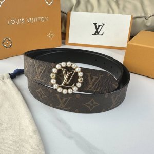 原版包裝 L0Uis Vuitt0N 今季新品 原單腰帶 寬度35毫米 經典防水帆布面料進口小荔枝紋做底 搭配圆形镶嵌珍珠装饰扣五金 可雙面使用佩戴