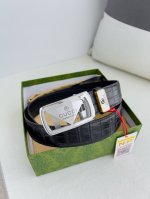 品名：古奇.Gu...Cci 腰带自动带 皮带 型号：自动扣，纯钢材质自动扣，自动带身，尾部外穿款 材料：百分百头层牛皮，保证真皮。24K纯钢扣专柜同等质量，
