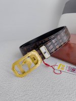 品名：史帝芬.尼治. Stefano Ricci 腰带自动带 皮带 型号：自动扣，纯钢材质自动扣，自动带身，双面头层牛皮材料：百分百头层牛皮，保证真皮。24K纯