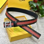 Fendi 芬迪 专柜同款 宽4.0Cm 双环正反用腰带 Ff按钉搭扣 黑色cuoio Romano皮革材质 反面面料带有烟草黄和黑色ff图案 四方满钻金属饰面