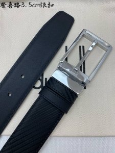 登喜路是英国历史悠久的奢侈品牌，其皮带以精湛工艺、高品质材料和经典设计著称在男士奢侈品领域享有很高声誉，适合商务和休闲、自动系列