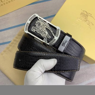 品名：巴宝莉原单 材质：原单牛皮腰带 百分百头层牛皮腰带保证真皮，24K纯钢扣，专柜原单品质、做工精细，时尚大牌，送人自用首选 包装： 请认准如图专柜包装赠送打