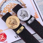 品名：Versace.范思哲原单 材料：百分百头层牛皮，保证真皮。24K纯钢扣双面可用专柜同等质量， 送人自用首选 包装： 请认准如图专柜包装，赠送打孔器，银联