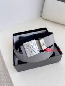 品名：纪梵希.Givenchy 腰带 皮带 原单 型号：挂扣，纯钢材质扣头，双面头层牛皮 材料：百分百头层牛皮，保证真皮。24K纯钢扣专柜同等质量， 原版经典头