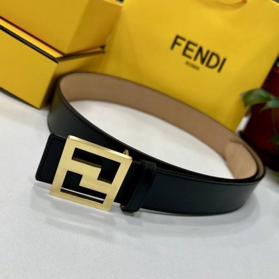 特 Fendl 芬迪 宽40Mm双面原版小牛皮 搭配单钌钯电镀扣 完美的手感.油边 出众的设计.风格 高贵奢华 时尚大方 高清实拍 货真价实 品质保证 双面用