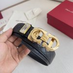 品名：Ferrgamo..菲拉格慕 腰带自动带 皮带 型号：自动扣，纯钢材质自动扣，头层牛皮，自动带身 材料：百分百头层牛皮，保证真皮。24K纯钢扣专柜同等质量