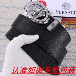 品名：Versace.范思哲原单 材料：百分百头层牛皮，保证真皮。24K纯钢扣双面可用专柜同等质量， 送人自用首选 包装： 请认准如图专柜包装，赠送打孔器，银联