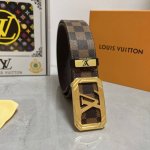 品名：Lv..路易..威登原单 材质：原单牛皮腰带 百分百头层牛皮腰带保证真皮，24K纯钢扣，专柜原单品质、做工精细，时尚大牌，送人自用首选 包装： 请认准如图