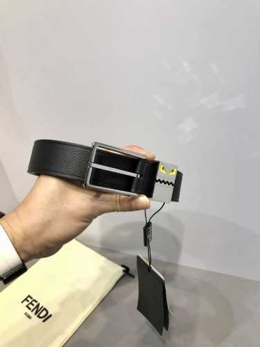 F家 新版本 宽35Mm F标志造型皮带，支持Nfc 小怪兽针扣式钢环带扣，进口粒面小牛皮搭配树膏制成，镀金表面金属制品，原版细节走线，品质保证，细节，非市场通