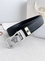 品名：范思哲.Versace.皮带腰带自动皮带 型号：自动带，纯钢材质经典人头自动扣，图片实物拍摄 腰带：百分百头层牛皮，自动带身，保证真皮。24K纯钢扣永不掉