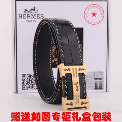 皮带：爱玛仕.Hermes顶级原单 腰带：百分百进口头层牛皮，鳄鱼皮纹路，保证真皮。24K纯钢扣双面可用专柜同等质量， 送人自用首选 包装： 请认准如图专柜包装