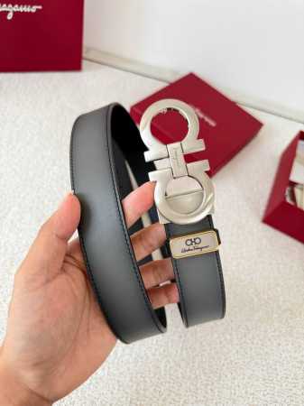 品名：菲拉格慕.Ferrgamo腰带 皮带 原单 型号：挂扣，纯铜材质经典挂扣，实物拍摄，头层牛皮 材料：百分百头层牛皮，保证真皮。纯铜材质，真空电镀永不掉色， - 点击图像关闭