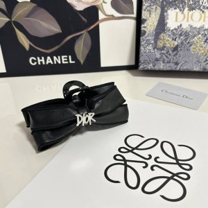 特 单个 配专柜包装 Dior 迪奥 中古Vintage复古五金抓夹 优雅的Girl值得入手 非常好搭配 气质有品位