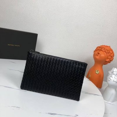 配盒子 Bv官网最新Bottega 简称Bv宝提嘉：狠货来袭 进口打蜡牛皮，原版五金，独特的设计风格完美至极！让时尚变得无止境 那质感和 那手工无可挑剔，独一无