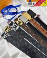 皮带：Lv..路易..威登顶级复刻 -150 腰带：原单品质百分百进口原厂头层牛皮，保证真皮。雕花设计.真空电镀.永不掉色.24K纯钢扣黑格-老花-咖啡格子-黑