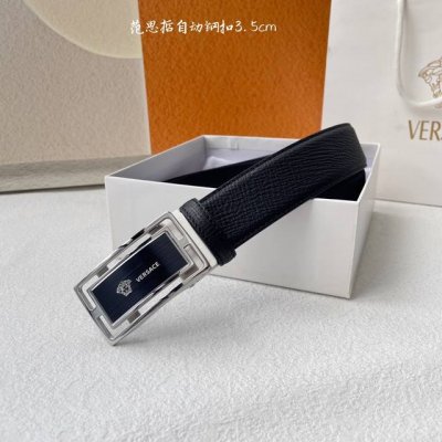 特 范思哲 Versace进口小牛皮，手感细腻柔软，搭配纯钢自动精品扣，男士必备！宽度：3.5Cm