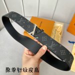 特 寬：40Mm 驢家新品 寬度40Mm 驢家Ss23早春新品腰帶系列 意大利原廠皮料 扣頭採用雙拼視覺效果工藝 全方位精打細磨 精密度厚金電鍍 雙面用