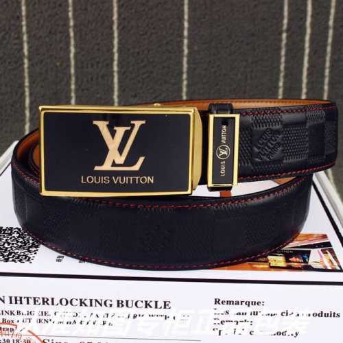 品名：Lv..路易..威登自动扣 型号：认准如图专柜包装，赠送打孔器 材料：百分百头层牛皮，24K纯钢扣，自动带身，保证真皮。专柜同等质量， 送