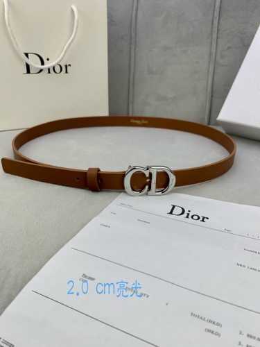 宽度2.0Cm Dior 迪奧 爆款平面無線帶身 Saddle进口小牛皮带身 金属“Cd”标志 採用進口雙面頭層牛皮
