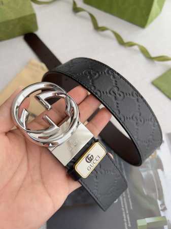品名：古奇.Gu...Cci皮带 腰带 原单 型号： 双面头层牛皮，双面使用斜边旋转挂扣，实物拍摄 材料：头层牛皮，保证真皮。专柜同等质量， 双面可用旋转扣头， - 点击图像关闭