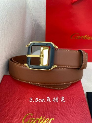 特 卡地亚针扣式皮带，Cartier标志。黑色与棕色牛皮双面皮带，浮雕“Cartier”标志。尺寸：宽35毫米 可调节