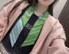 H金质马刺 Twilly 100%桑蚕丝，18姆米双层斜纹重磅斜纹真丝86X5Cm，三色现货创作渊源乍看之下，皮革与金属、环扣与圆圈巧妙交织，和谐相融，形成一幅