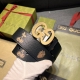 特 古奇，宽4.0 Cm，水果和蔬菜是 Gucci 俏皮精神的象征，它们已经成为当代 House ，这薄带的特点是异想天开的草莓和樱桃打印与金属完成。配饰以白色