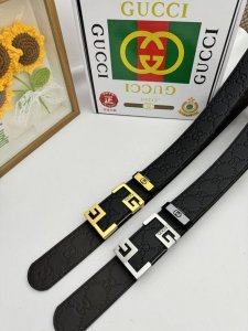品名：古奇.Gu...Ci 原单 材质：原单牛皮腰带 专柜原单品质、做工精细，时尚大牌，送人自用首选 包装： 请认准如图专柜包装赠送打孔器手提袋专柜礼盒宽度3.